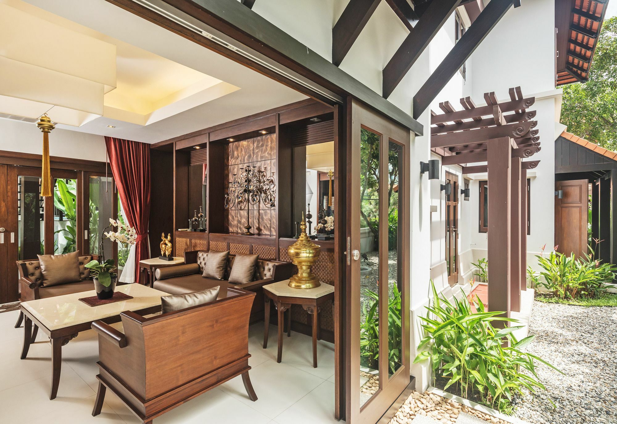 Vieng Phurin Private Pool By Favstay Villa