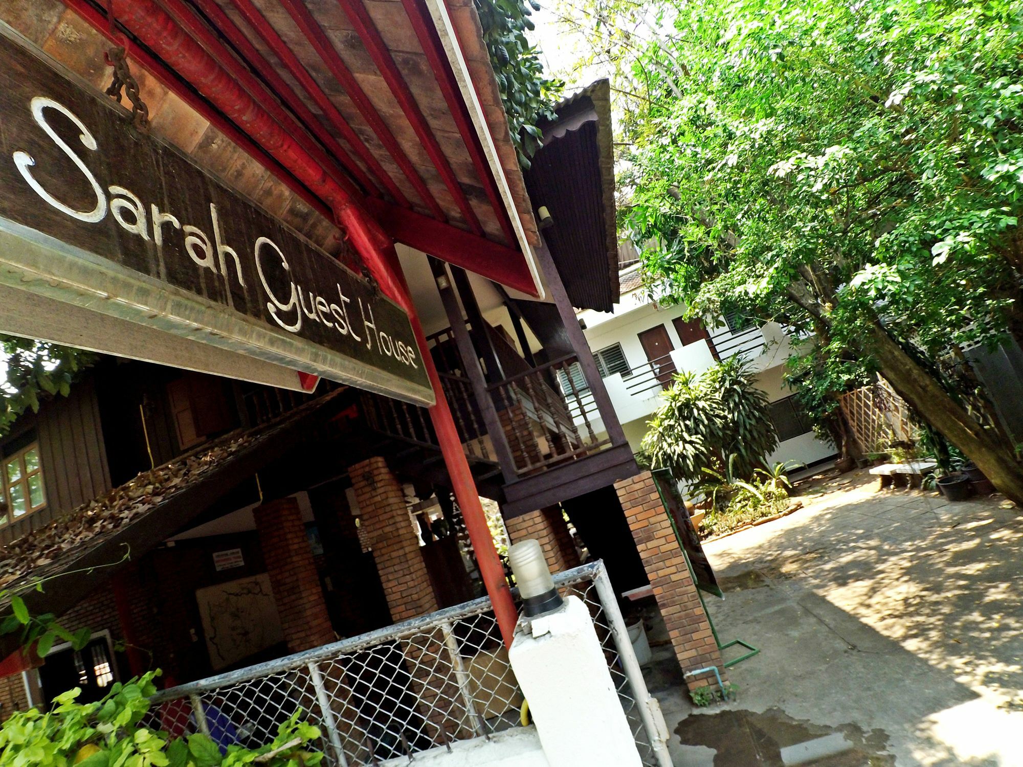 Sarah Guest house *
