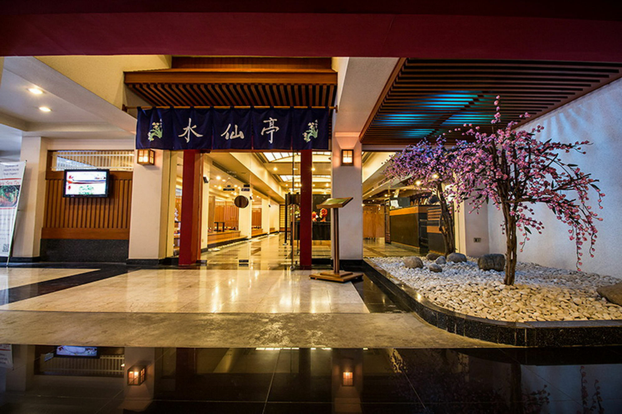Chiangmai Hill Aparthotel 3*