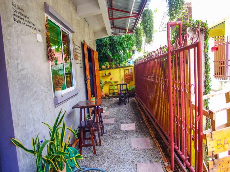 Guest house Baan Ha 2*