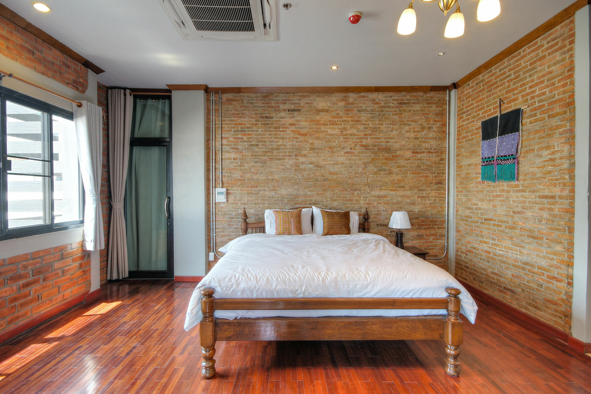 Guest house Saeng Panya Home Sha Plus 3*
