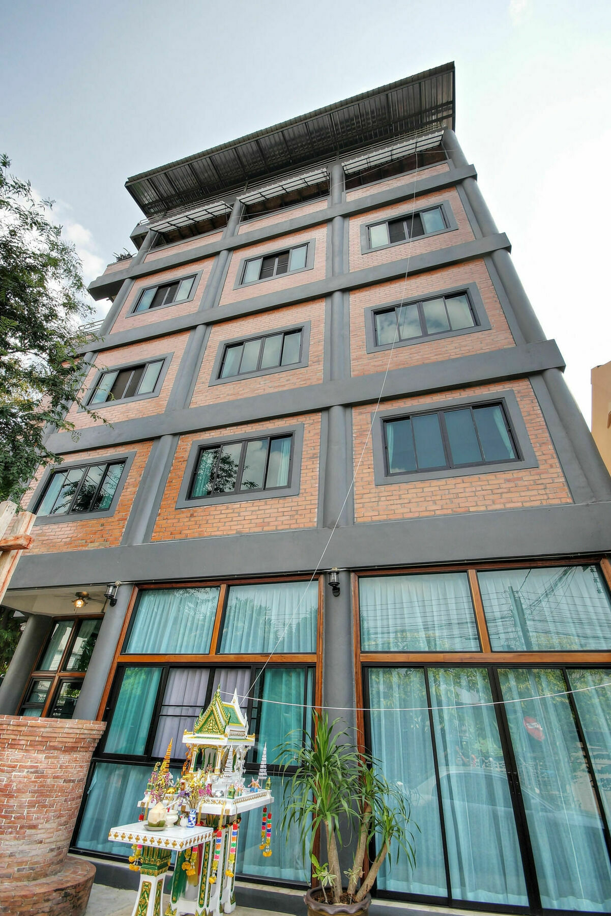 Saeng Panya Home Sha Plus 3* Chiang Mai