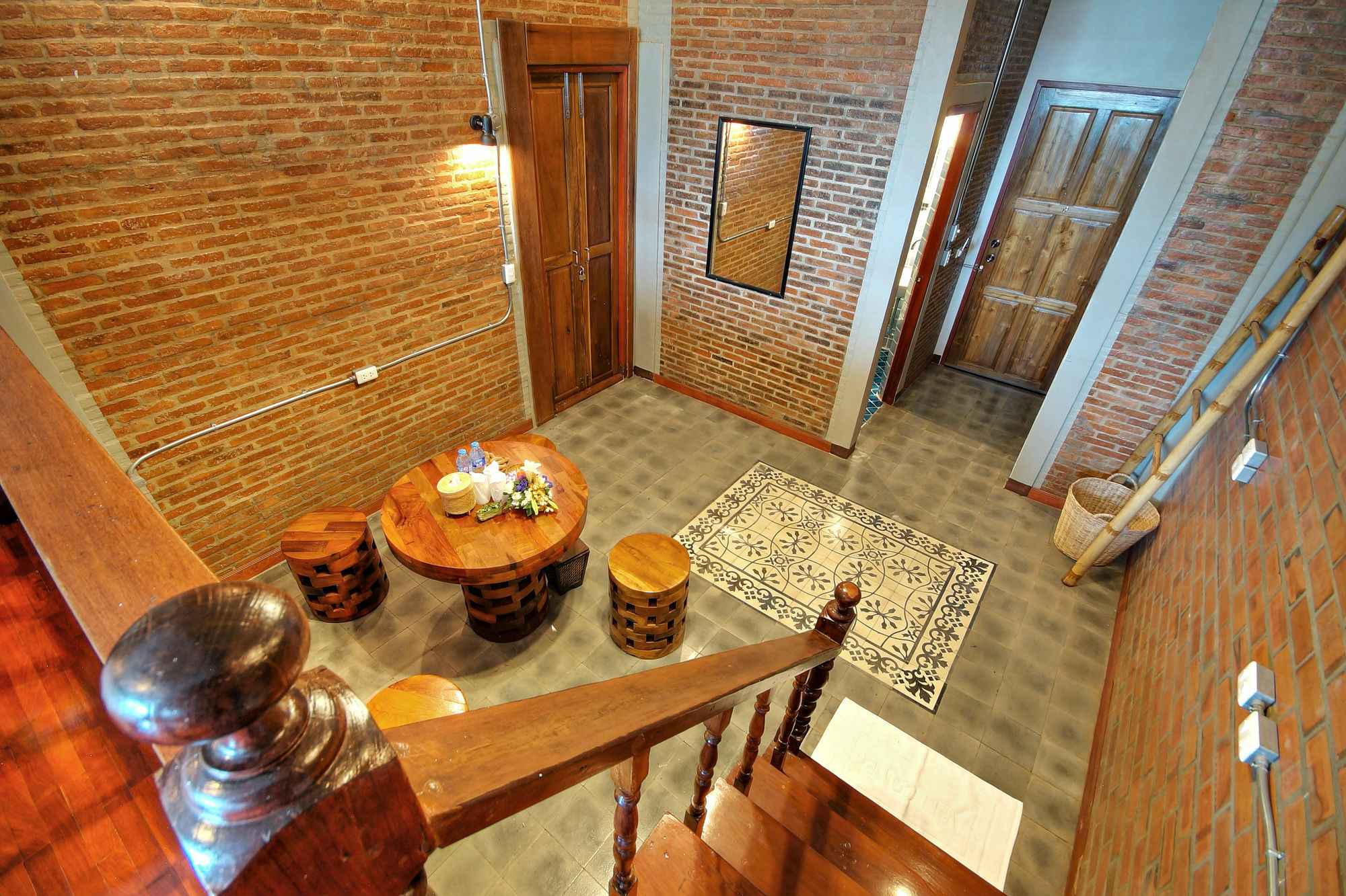 Saeng Panya Home Sha Plus