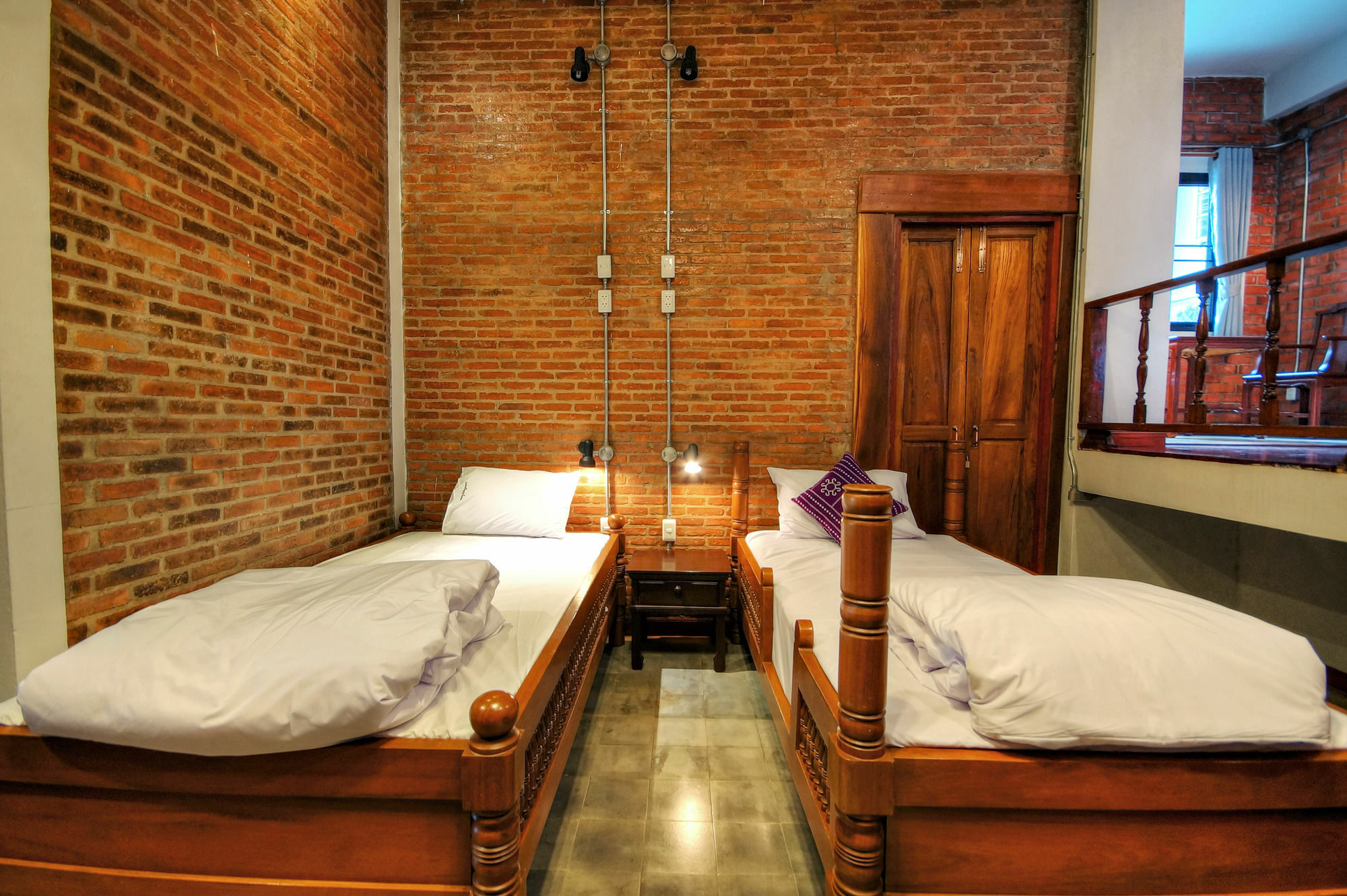 Saeng Panya Home Sha Plus