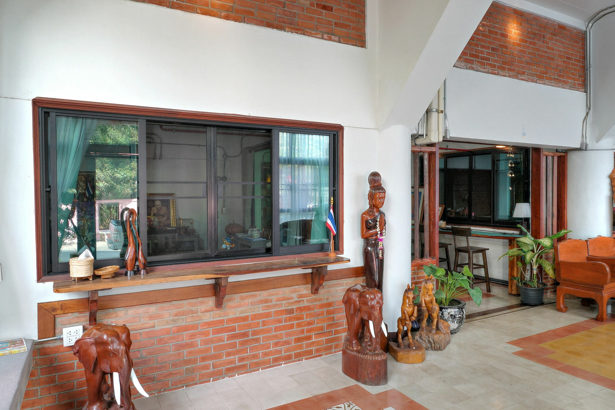 Guest house Saeng Panya Home Sha Plus 3*
