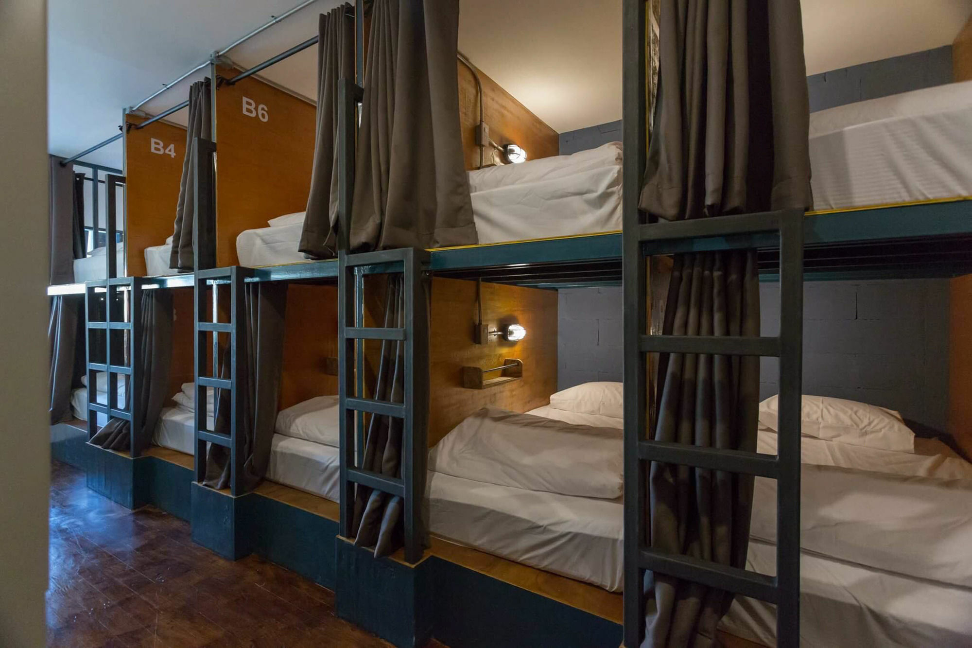 Funwahn And Cafe Hostel Chiang Mai