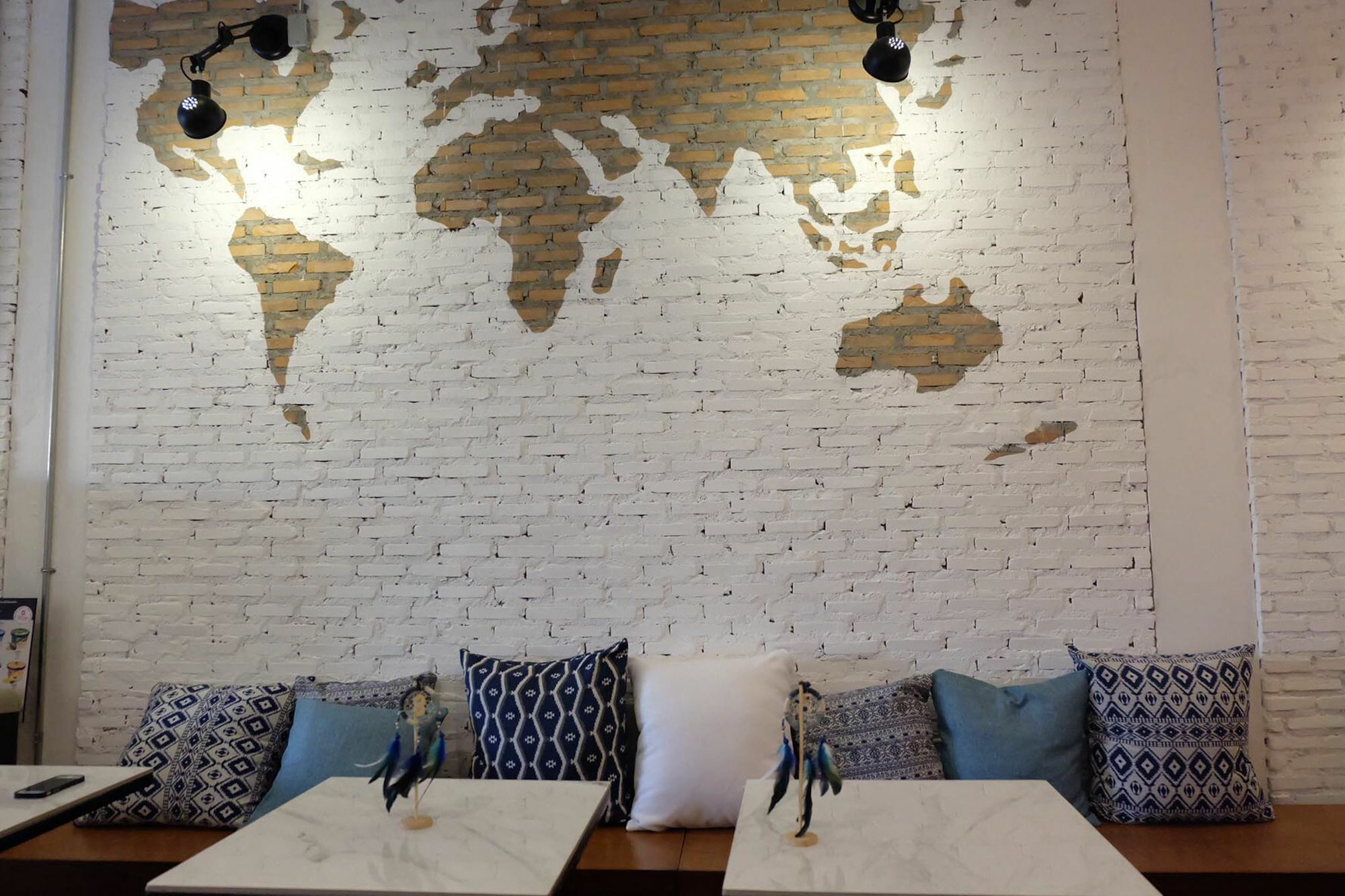Hostel Funwahn And Cafe Chiang Mai