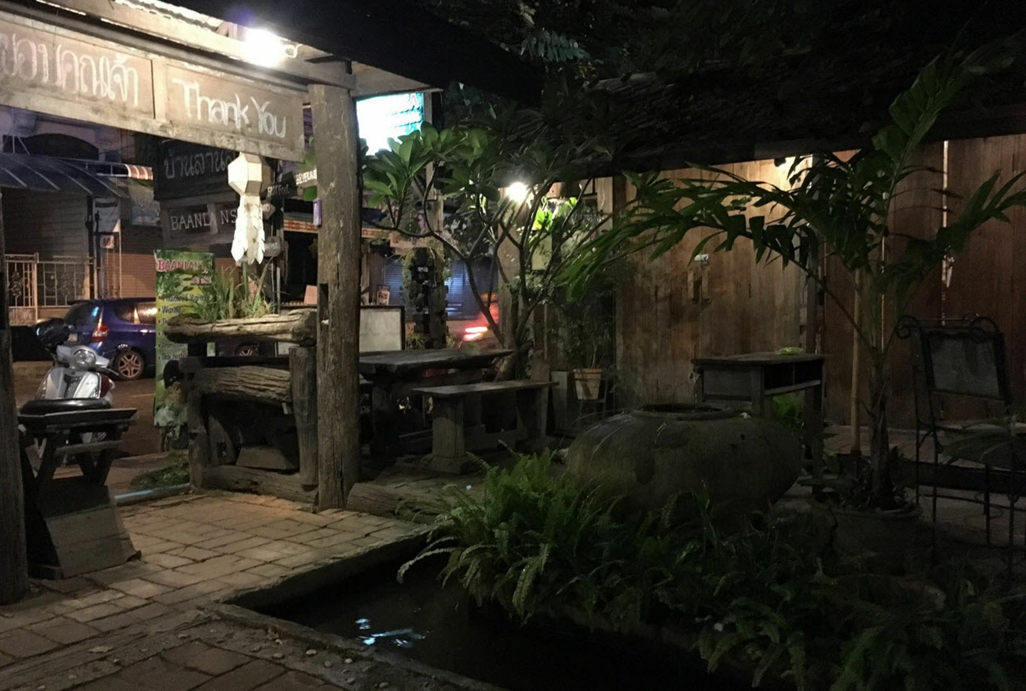 Baanlansa Bed&bar