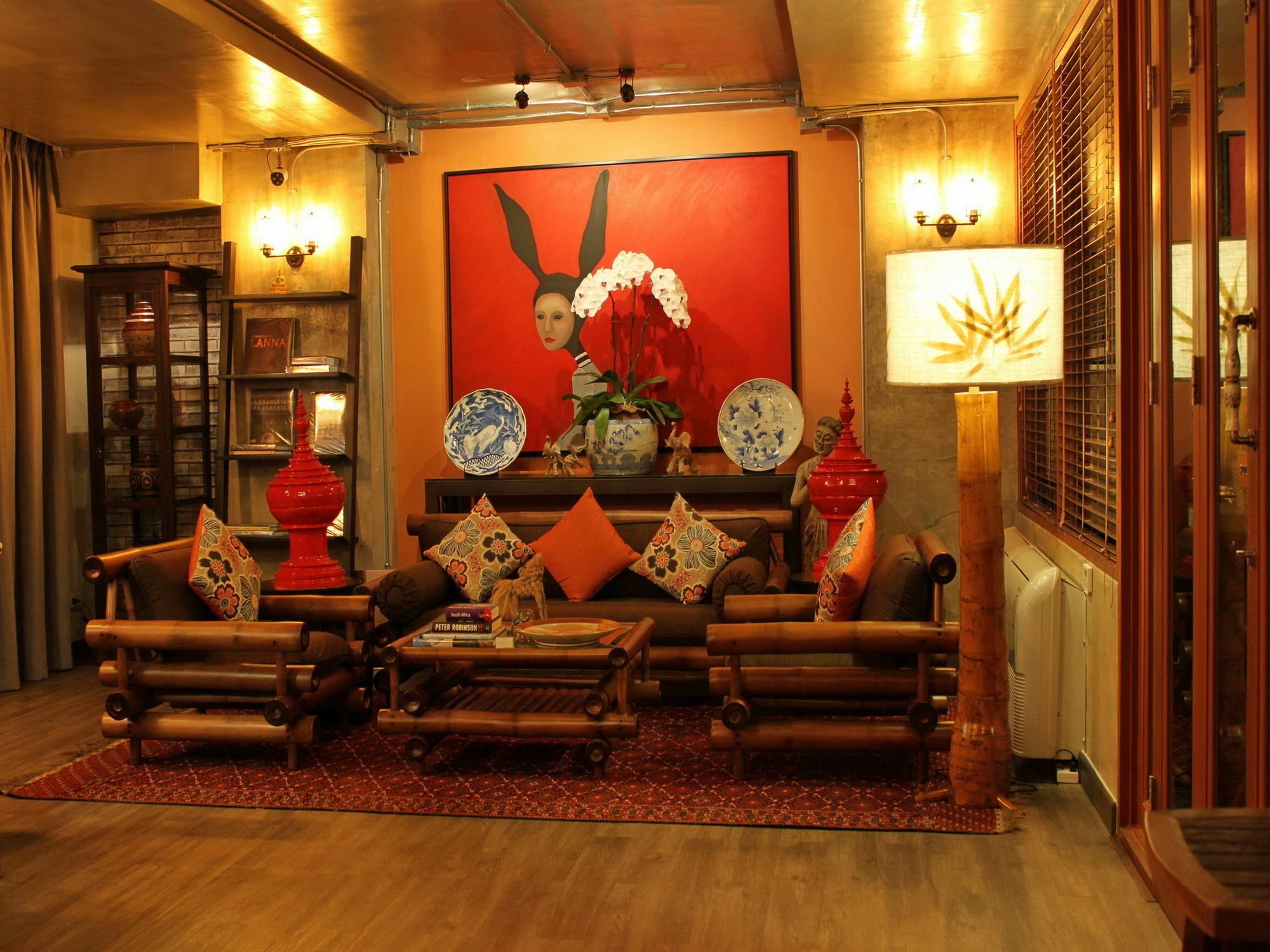 Chala Number 2 Art And Gallery 4*
