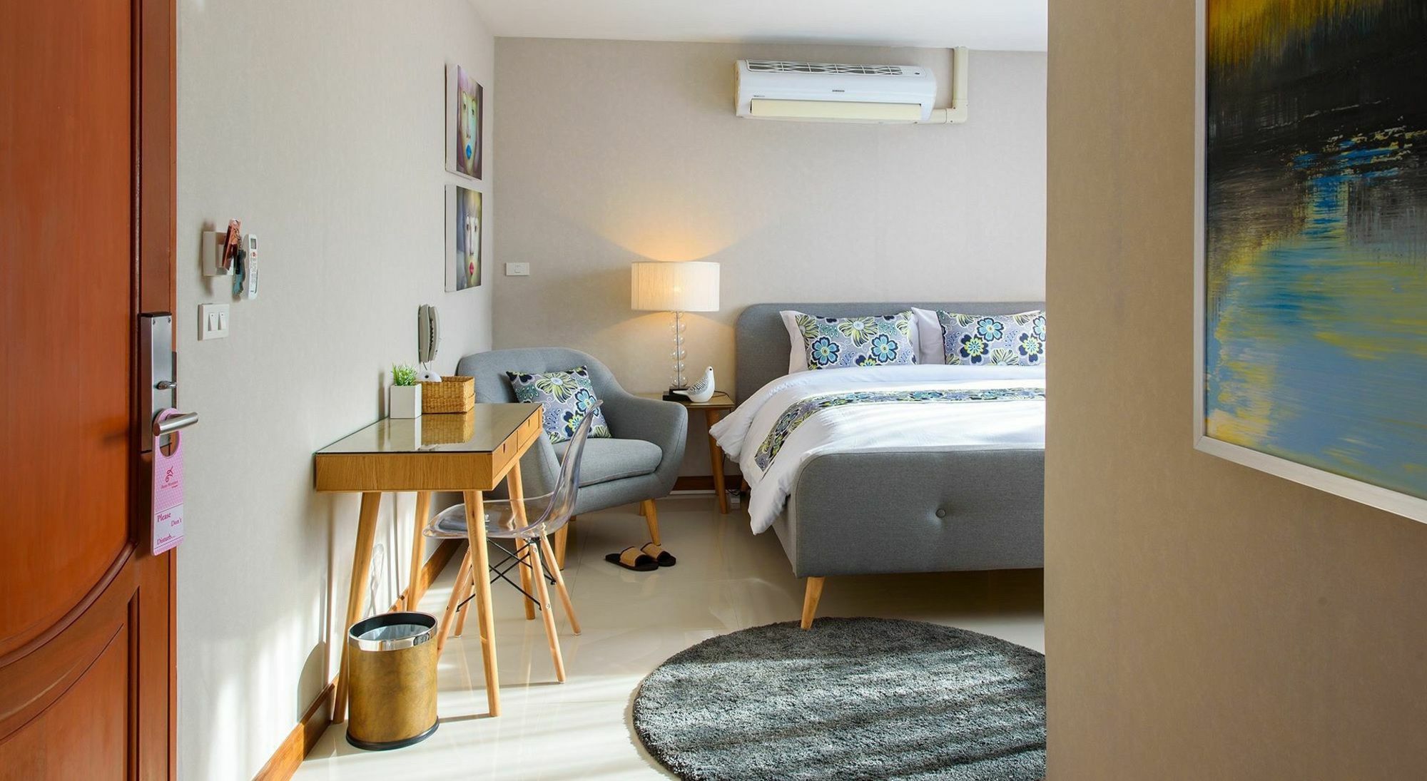 Hotel Chala Number 2 Art And Gallery Chiang Mai