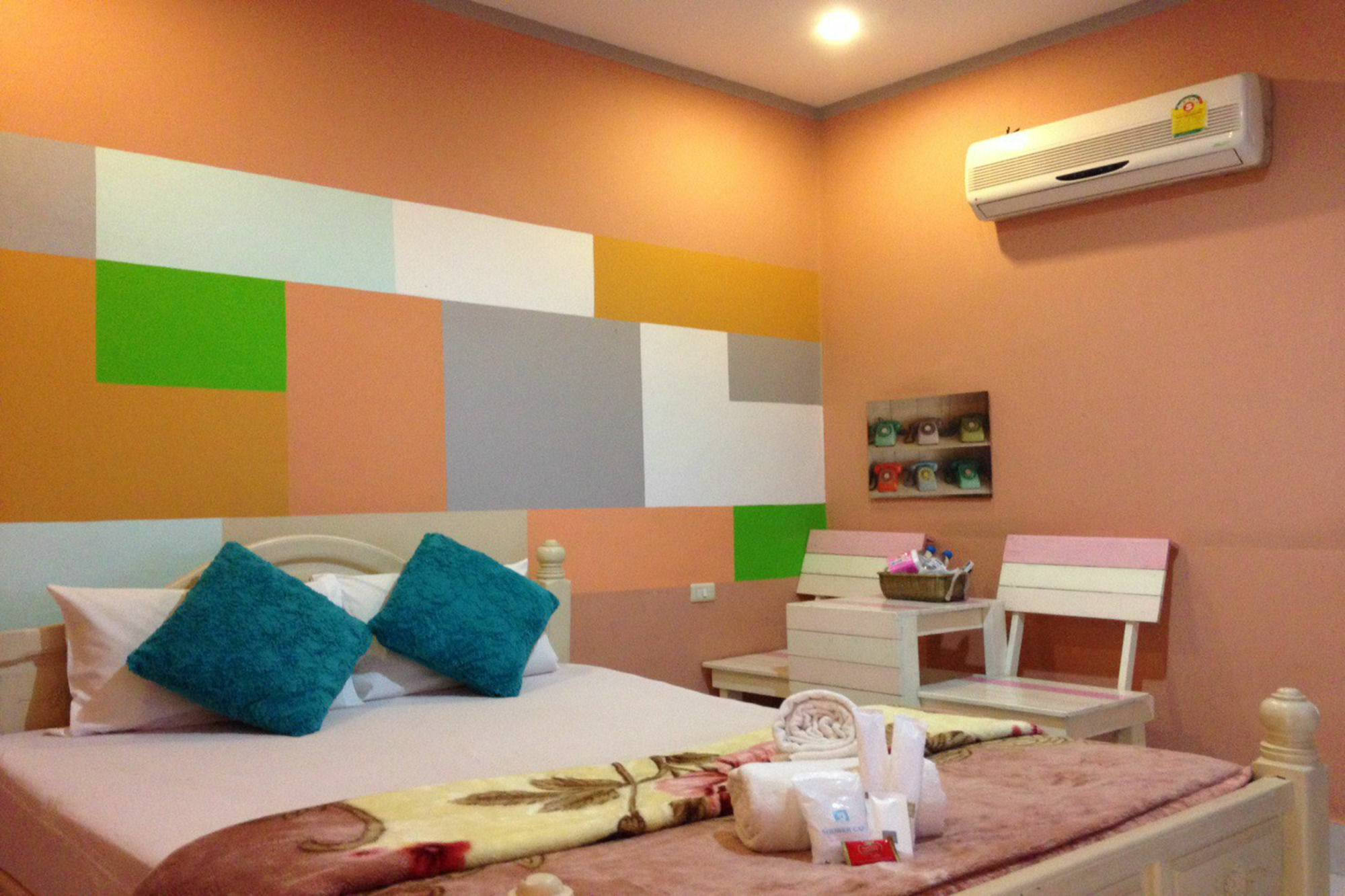 Chang Guest house