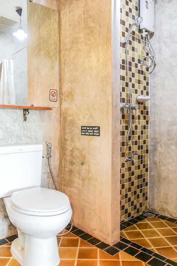 Hotel Oyo 233 Sunshine House 3*