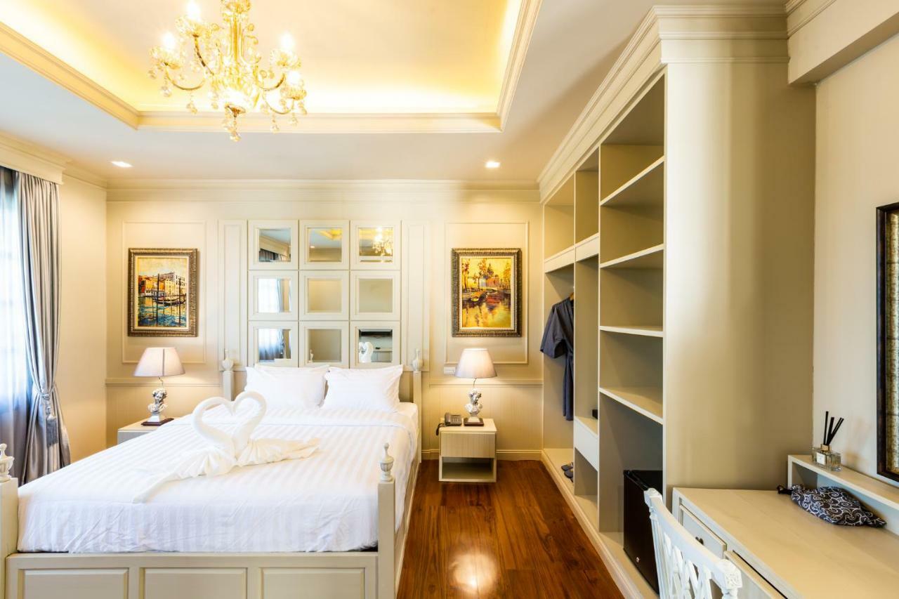 Merchant Villa- Sha Extra Hotel