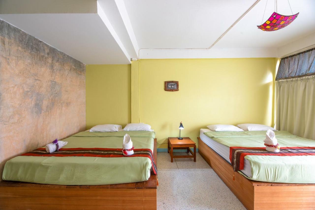 At Phra Sing Guest house Chiang Mai