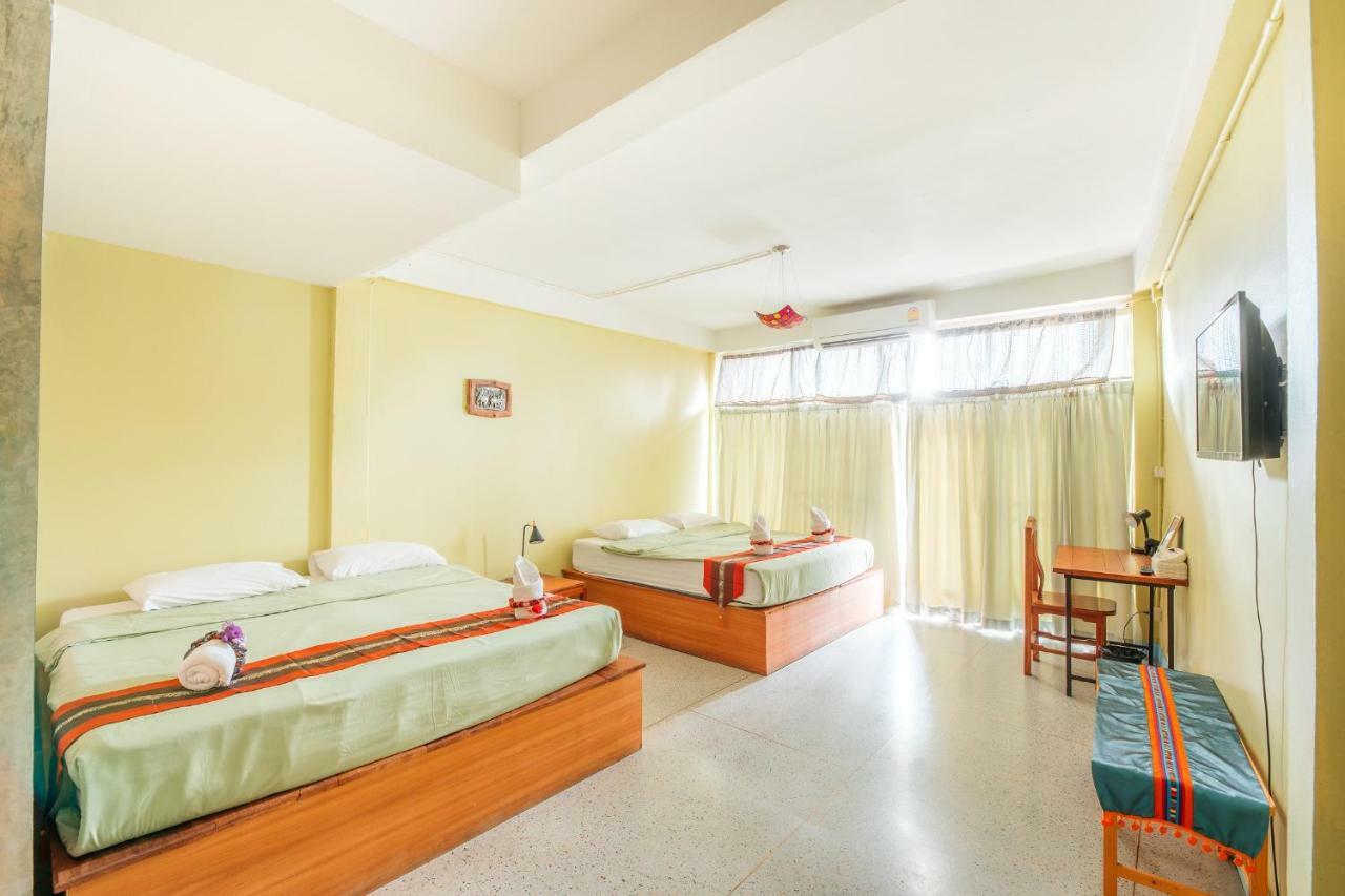 At Phra Sing Guest house Chiang Mai