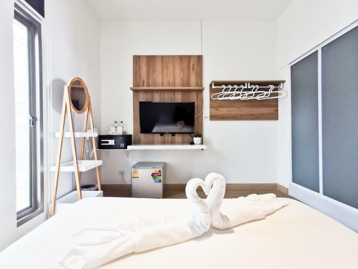 Alexa Nimman Hostel