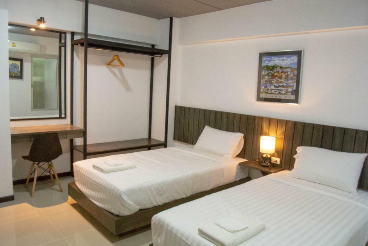 The 168 Gallery And Hotel 2*
