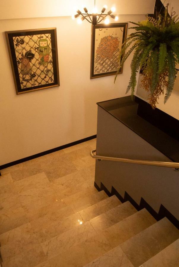 Hotel The 168 Gallery And