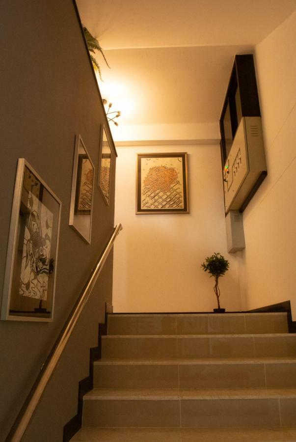 The 168 Gallery And Hotel