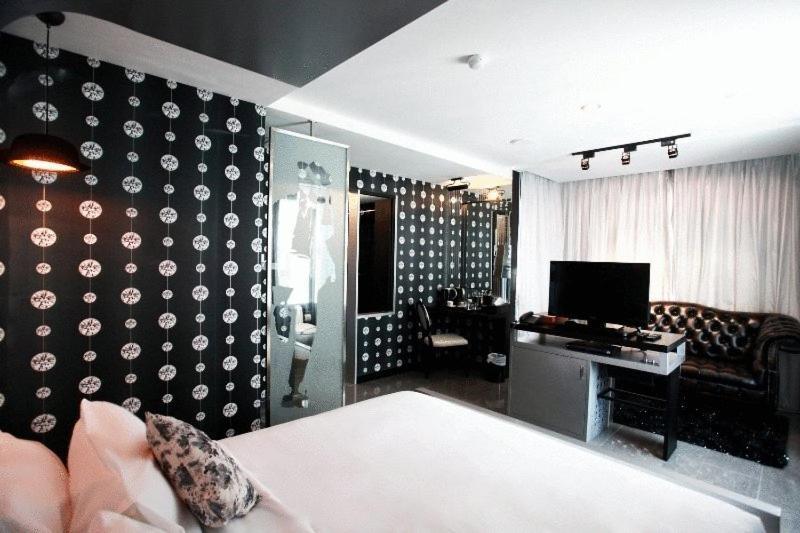 Bed & Breakfast 9w Boutique