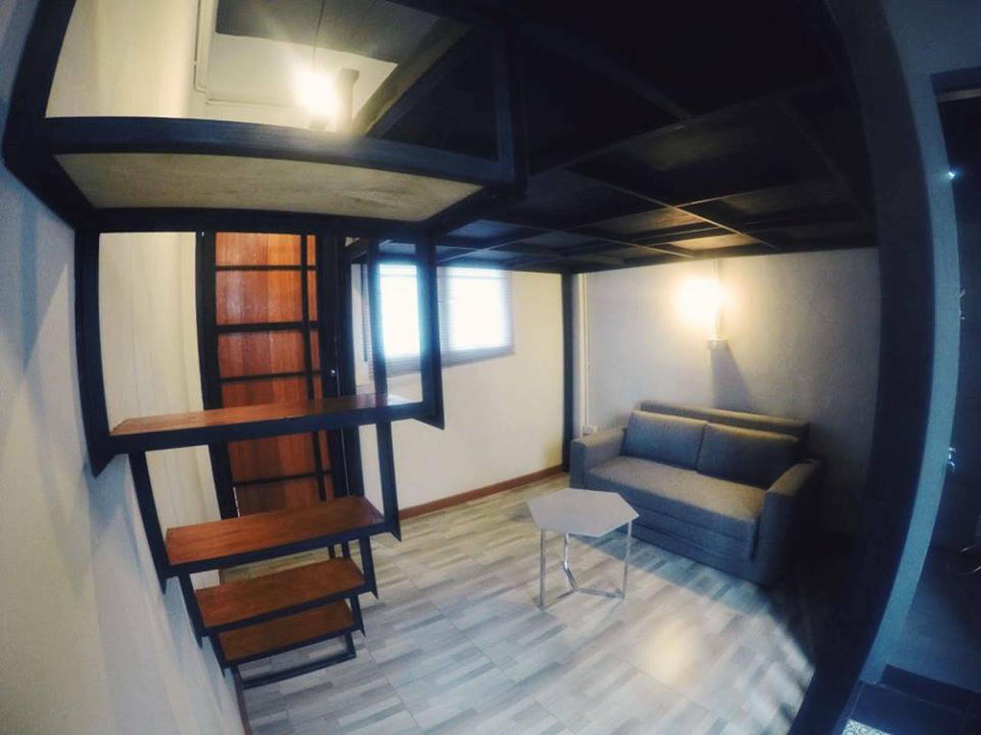 Chiangmai Moli (adults Only) Asrama