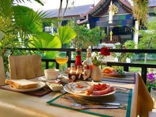 Hotel Radateeree 3*