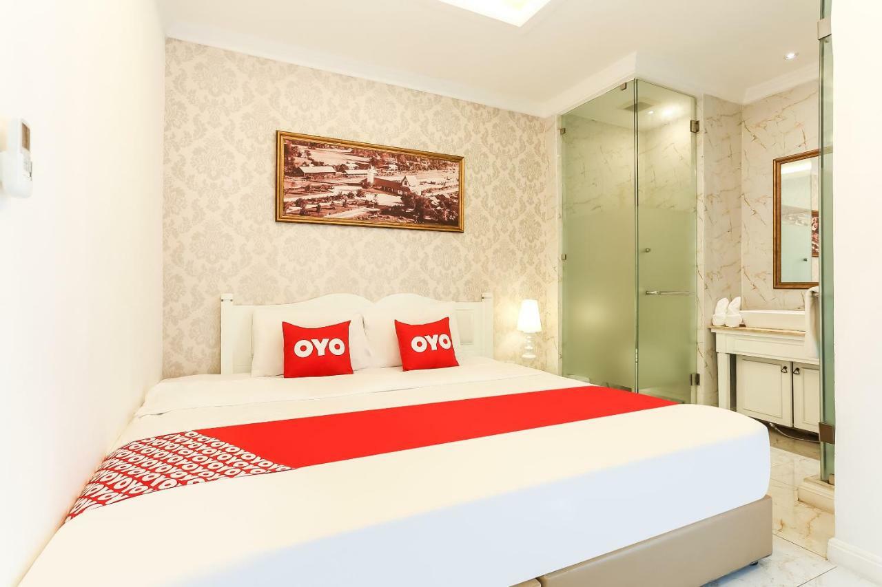 B2 Riverside Colonial Hotel Chiang Mai