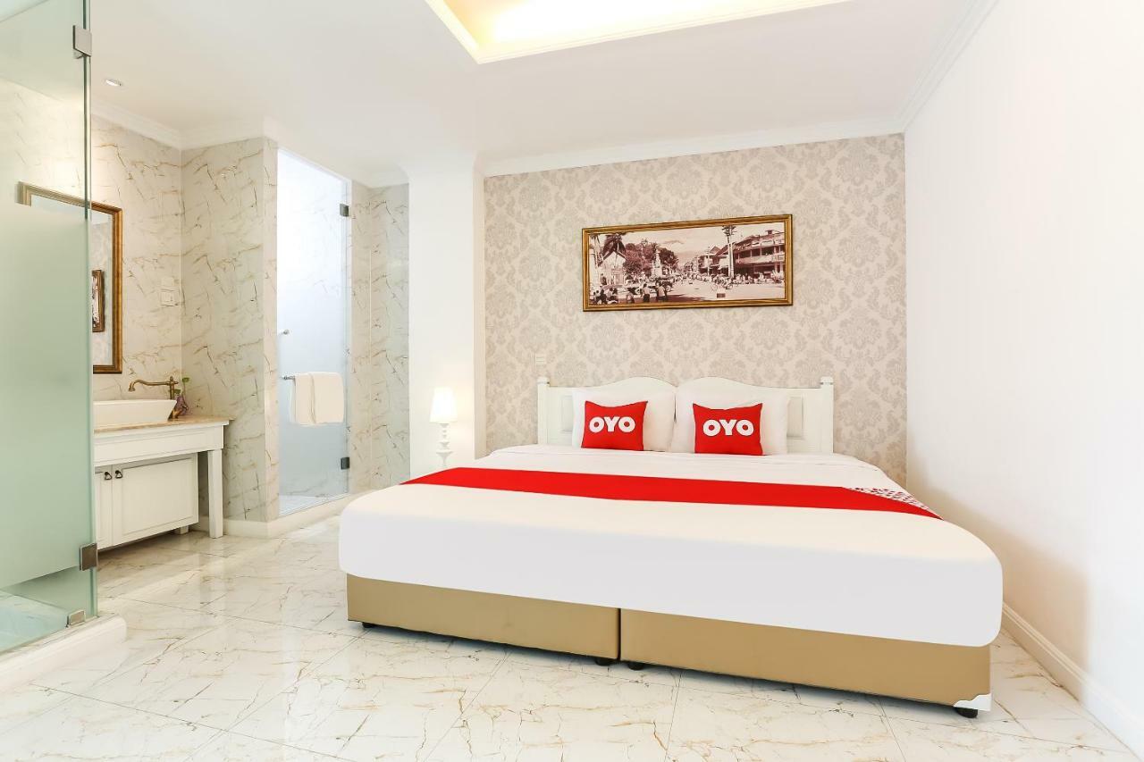 B2 Riverside Colonial Chiang Mai