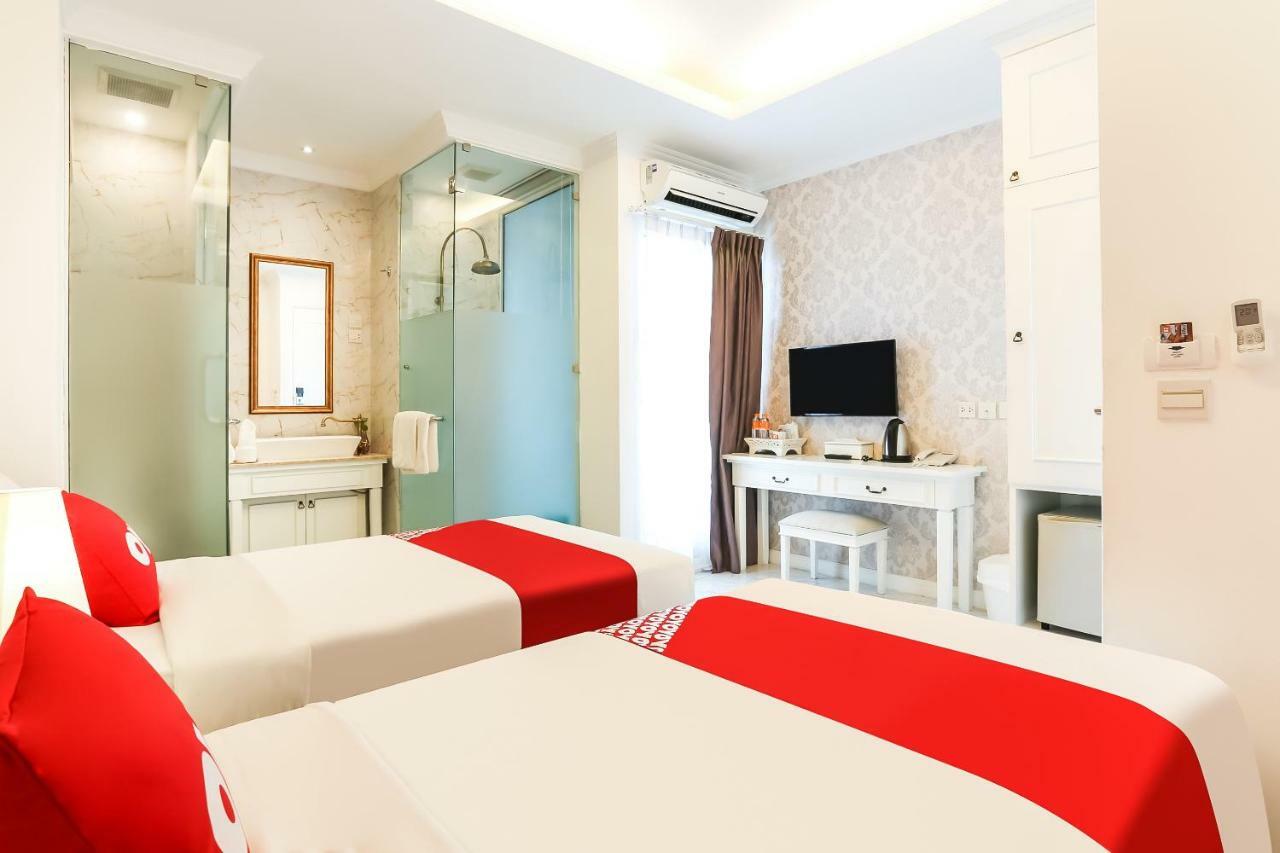 Hotel B2 Riverside Colonial Chiang Mai