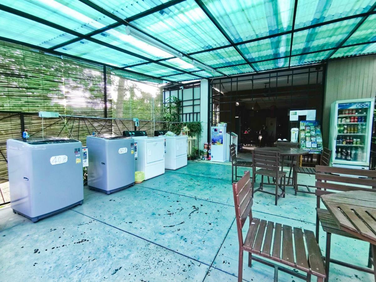 Apartment Tree Boutique *