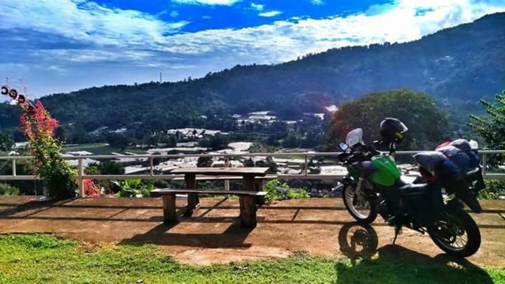 Guest house Mon View Doi Chiang Mai