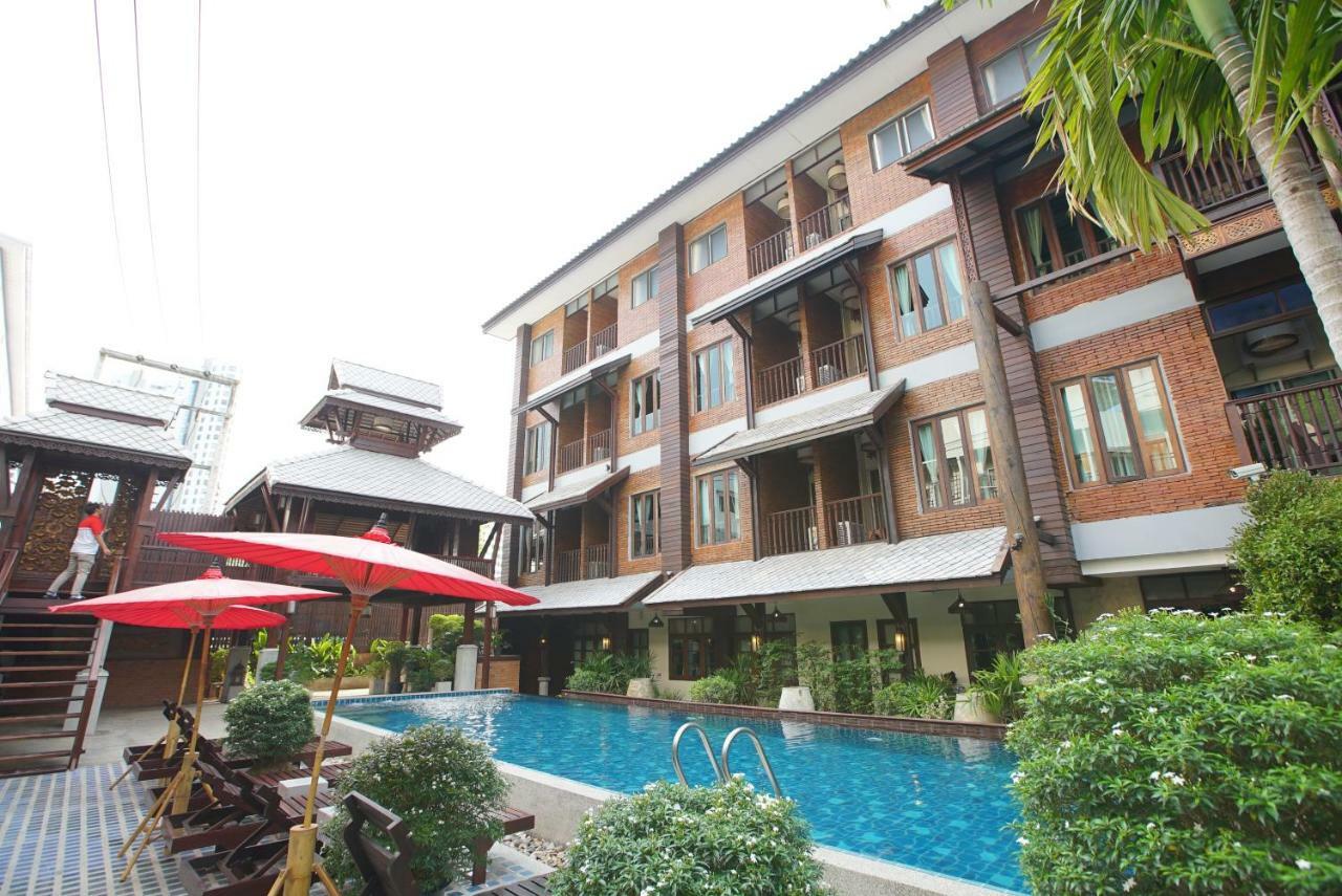 Sunny V Hotel 4*