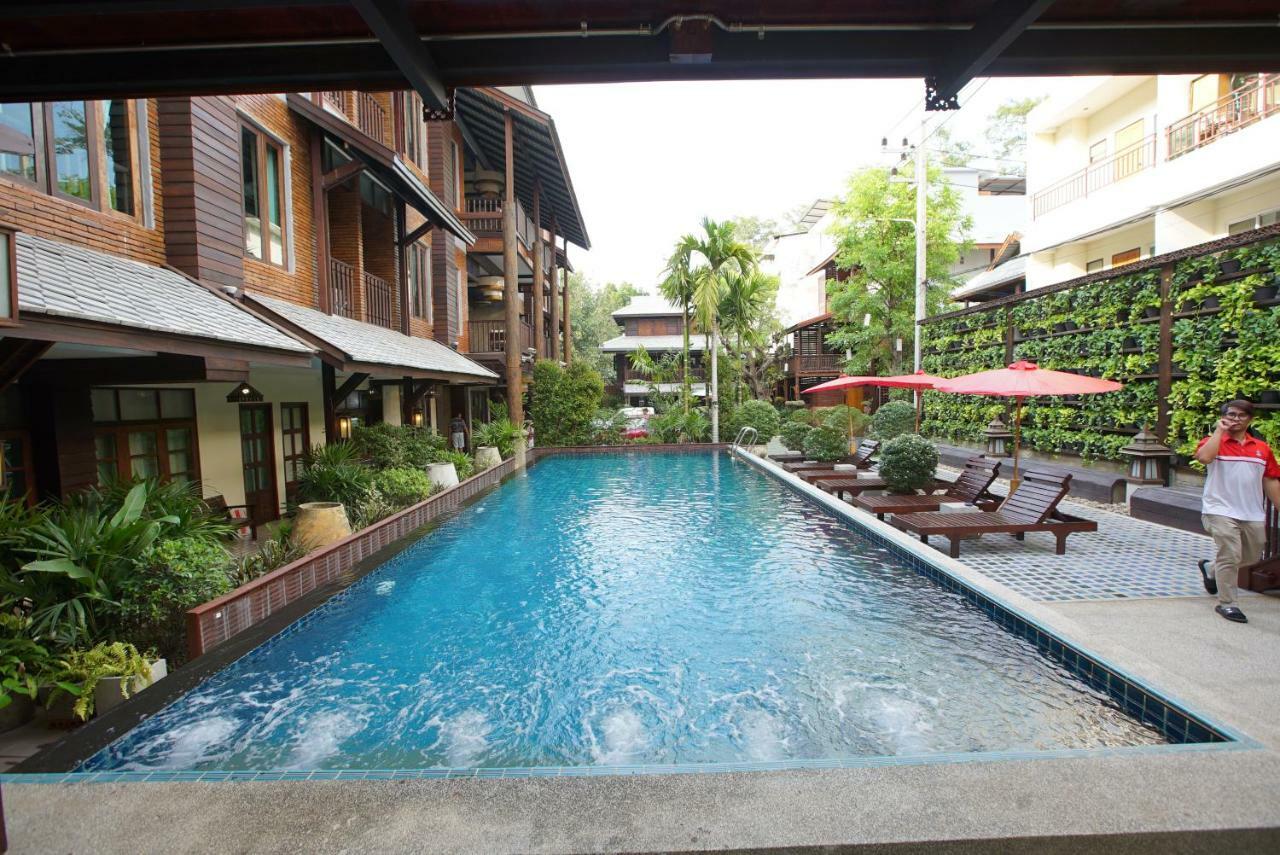 Sunny V Hotel 4*