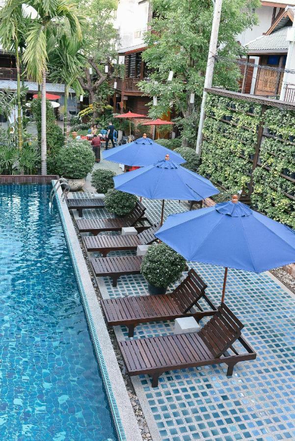 Sunny V Hotel 4*