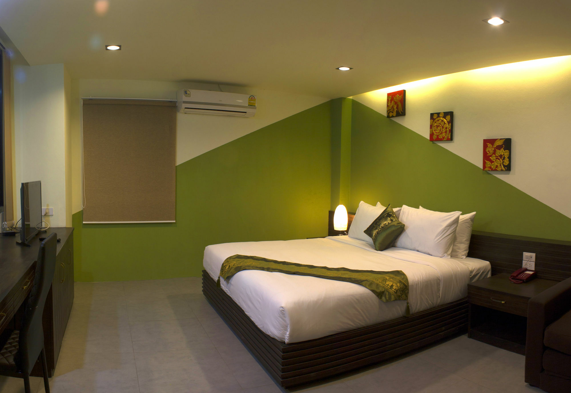 M Y Hotel 3*