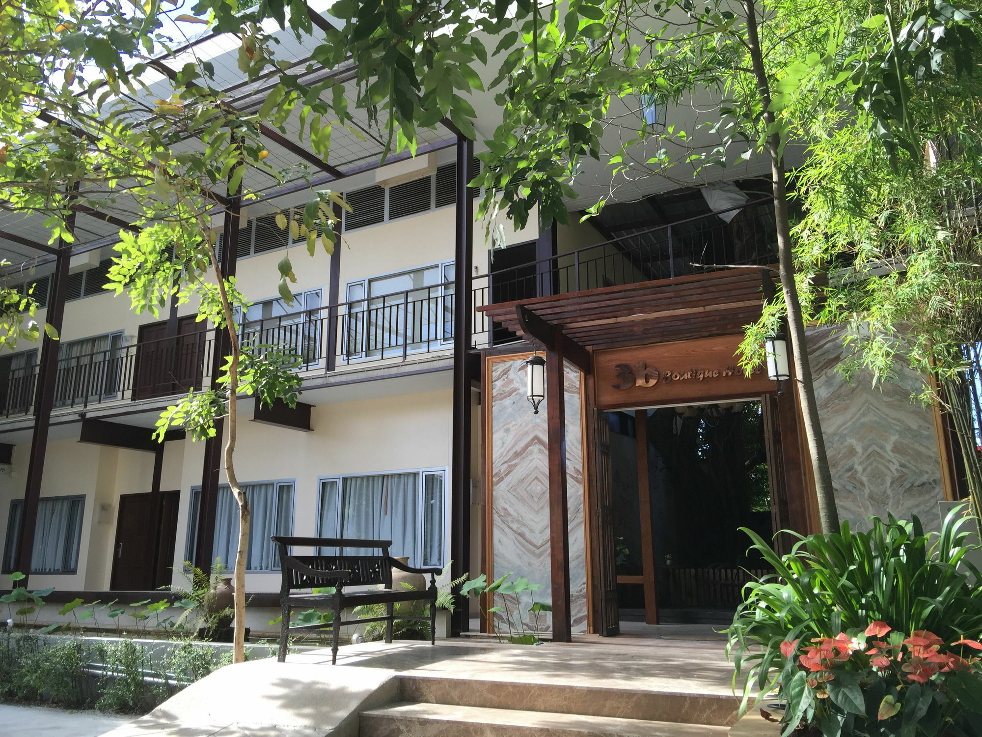 3b Boutique Hotel