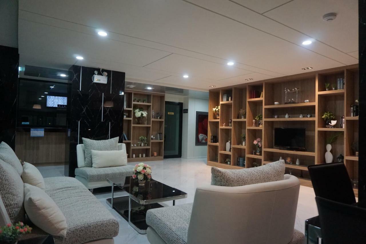 Apartment Maya宁曼路 Plam Phoenix 高级公寓