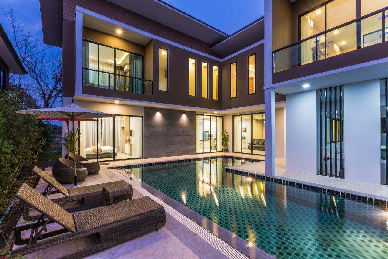Pim Vvip Pool Villa Chiang Mai