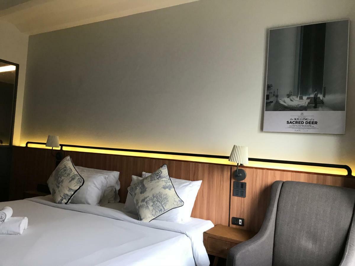 Noir Hotel 3*