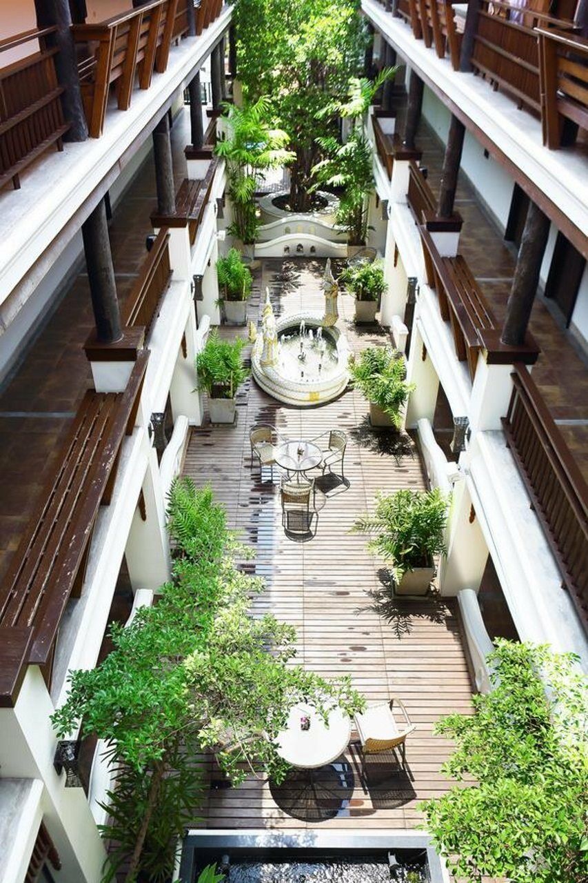 Hotel De Naga Hotel, 4*