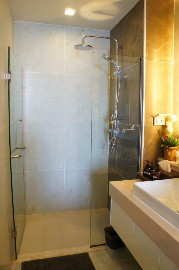Apartment The Astra