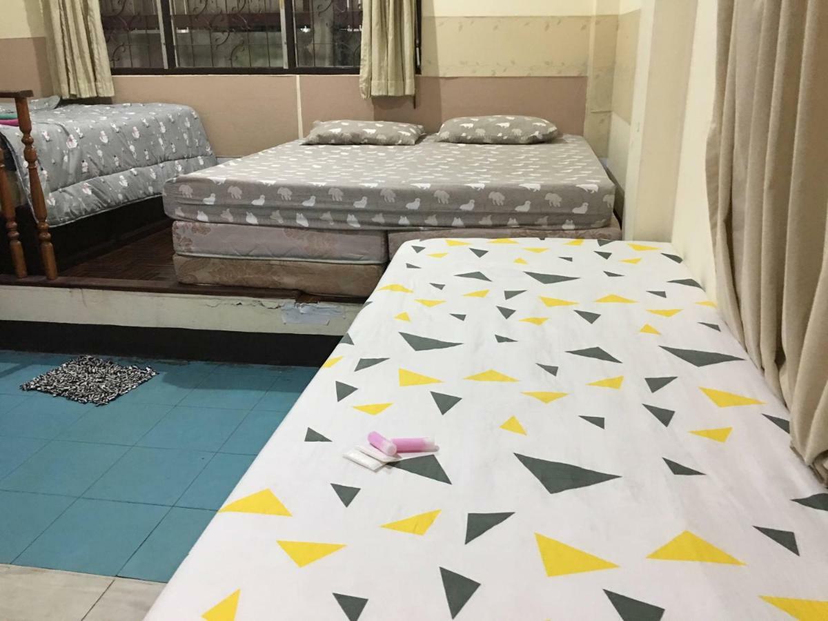 Hug Chang House 2*
