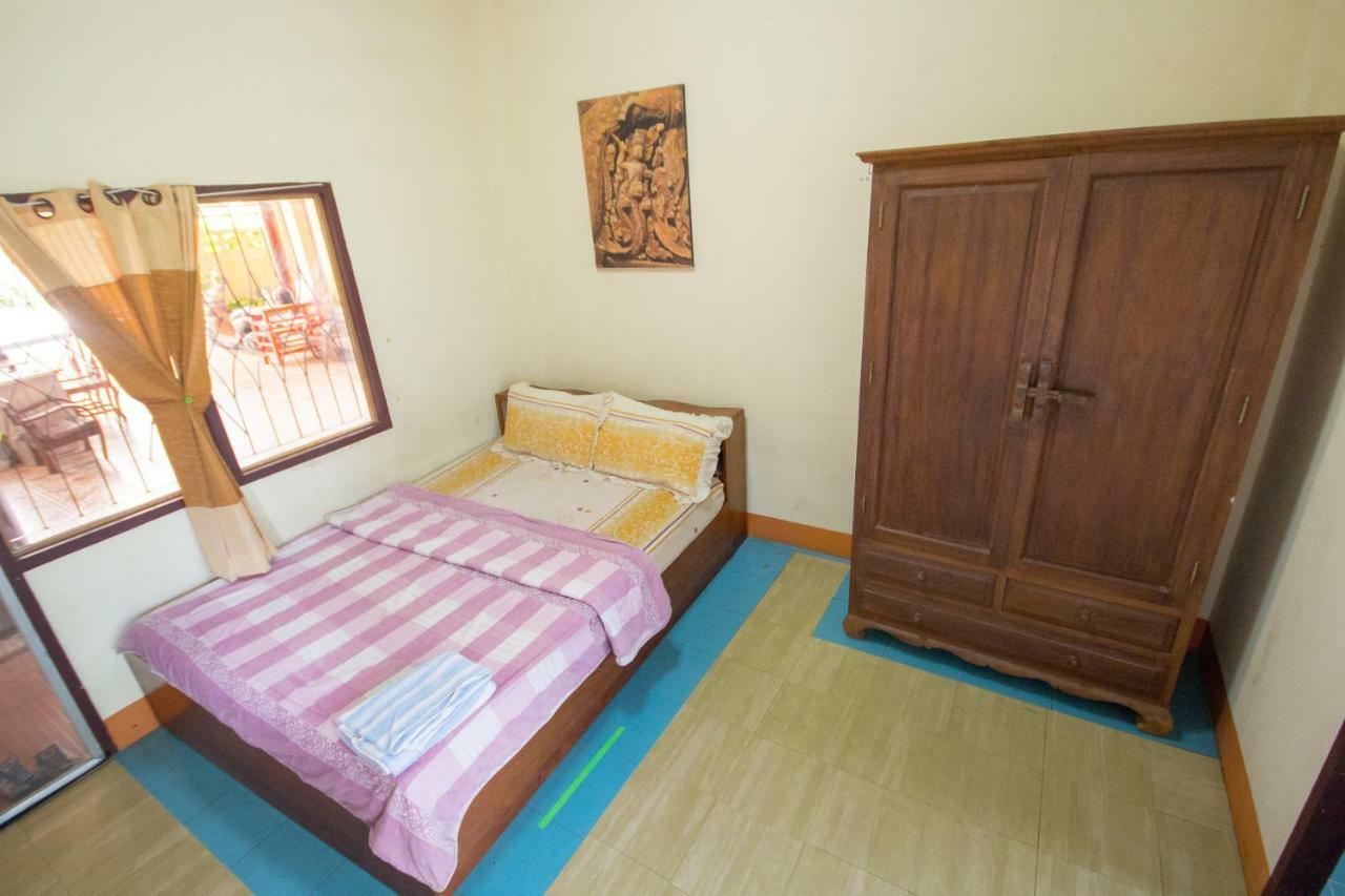 Hug Chang House