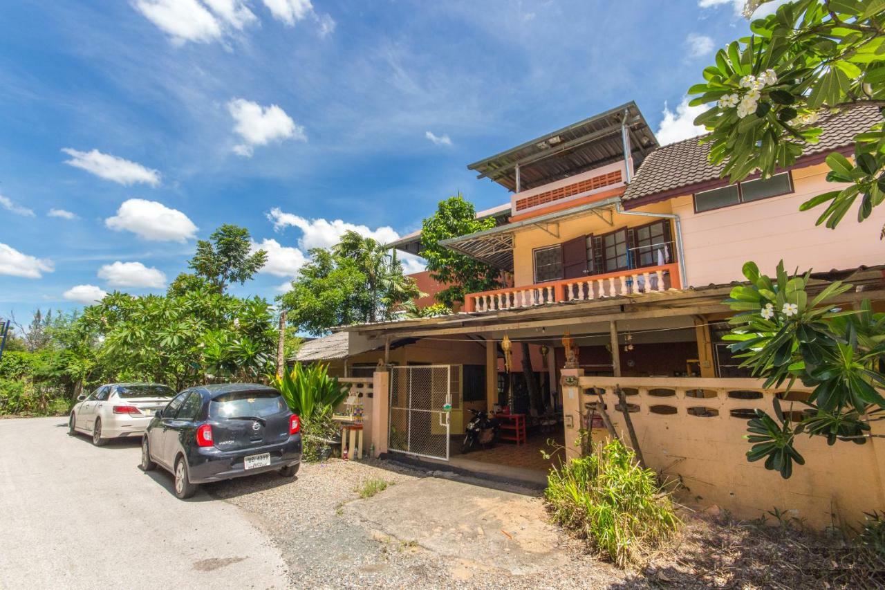 Hug Chang House 2*