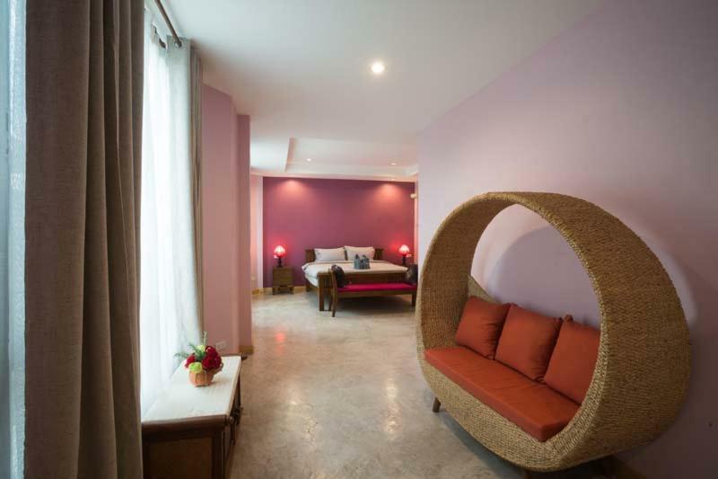 Sriananpura Hotel