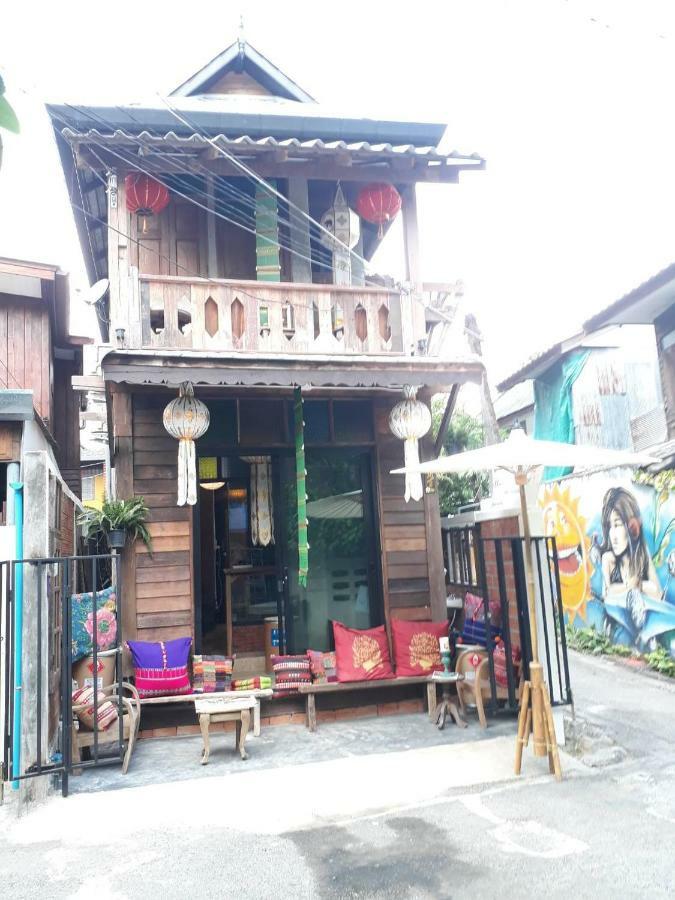 Huen Chiang Man (adults Only) Hostel Chiang Mai