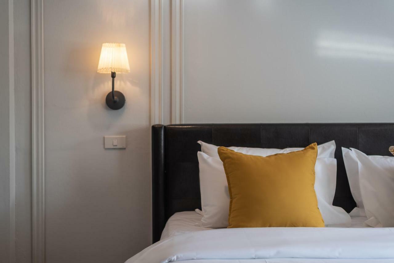 The Mellow Pillow @ Gate