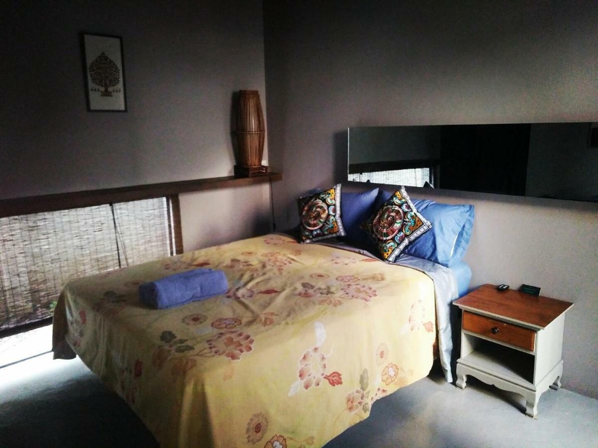 Baba Pim Hotel