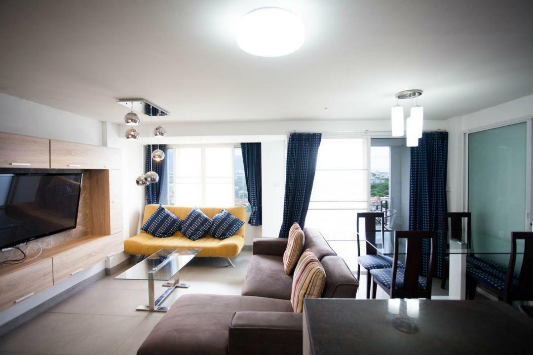 Galare Thong Tower Aparthotel