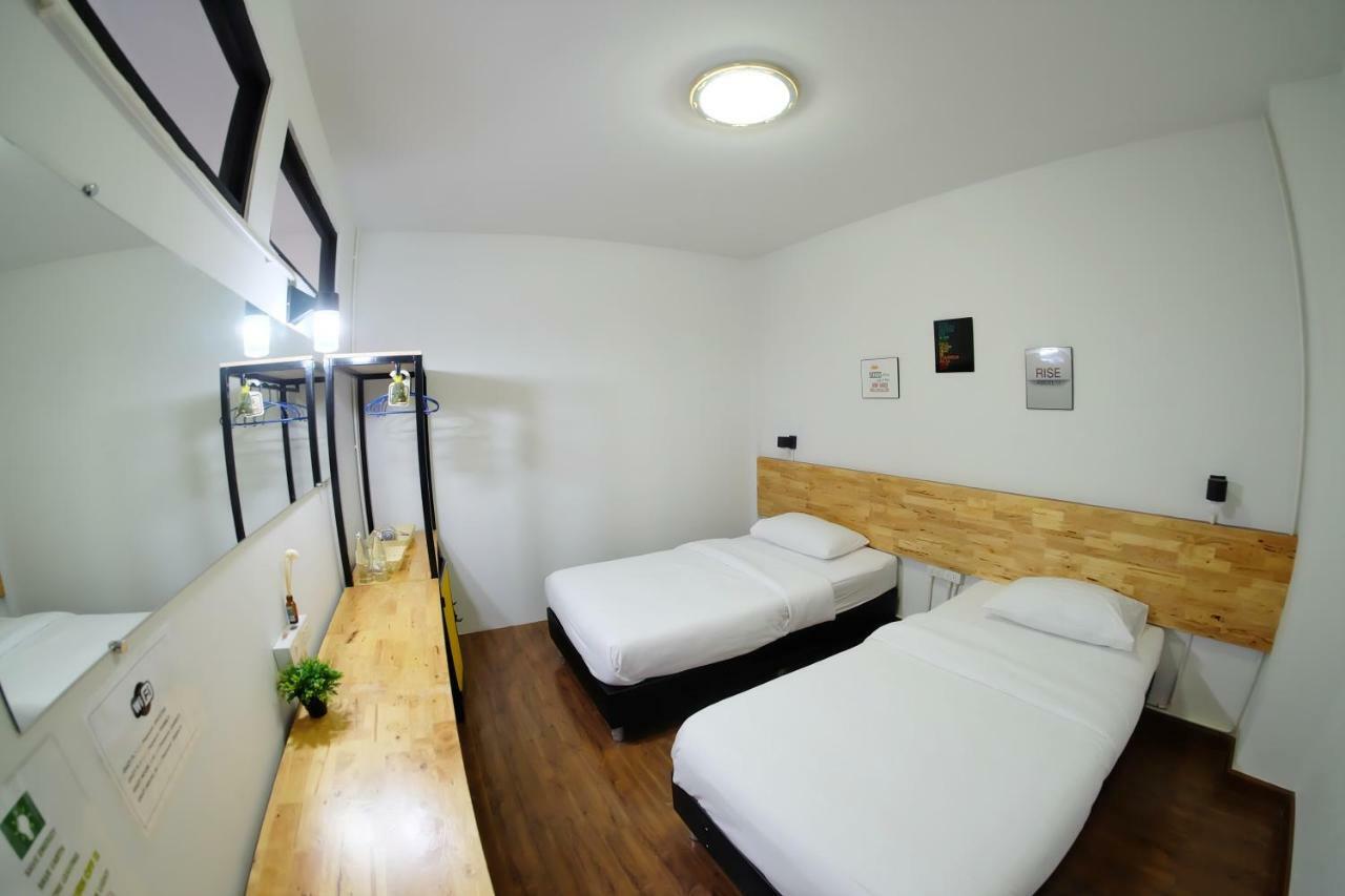 Hostel Daizy House